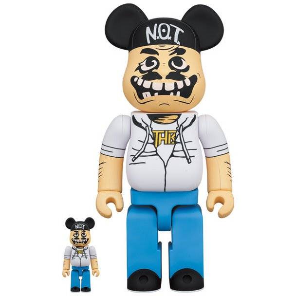 Bearbrick sæt featuring Notman from heavy metal band Anthrax in collaboration with Medicom Toy.
