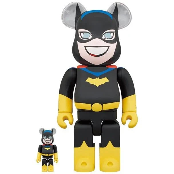 Bearbrick sæt featuring Batgirl from The New Batman Adventures, 400% and 100% figures.