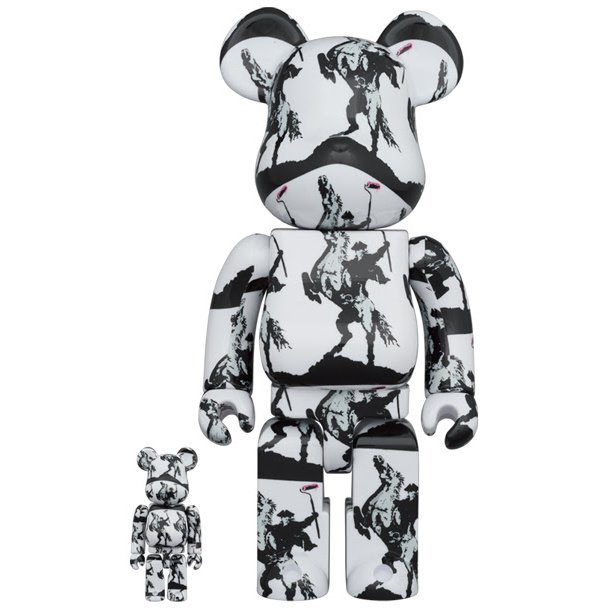 400% & 100% Bearbrick sæt - Highwayman (Brandalised x Banksy)