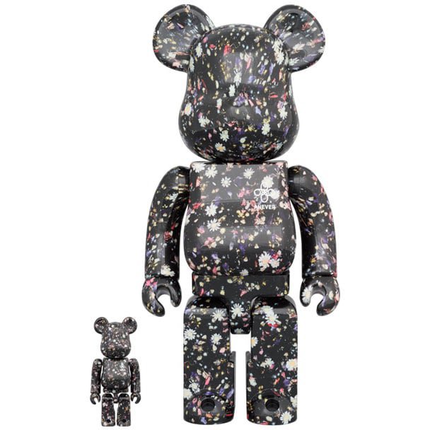 400% & 100% Bearbrick sæt - Anever (Black) by Onward Kashiyama