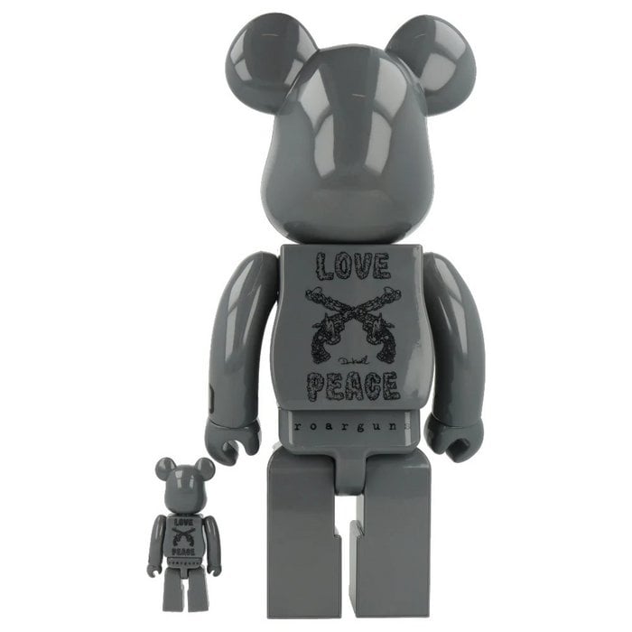 400% & 100% Bearbrick sæt - Roarguns (20th Anniversary)