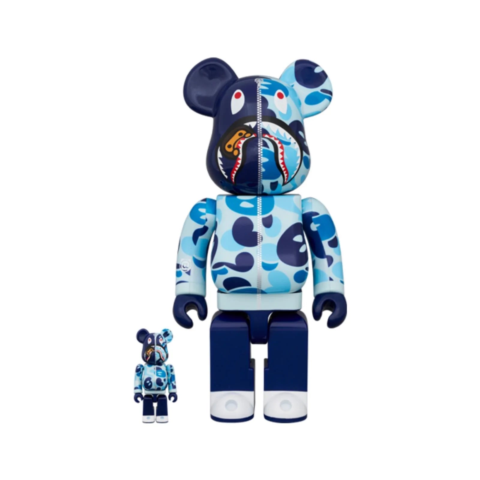 400% & 100% Bearbrick sæt - BAPE - Baby milo Shark Camo, Blå